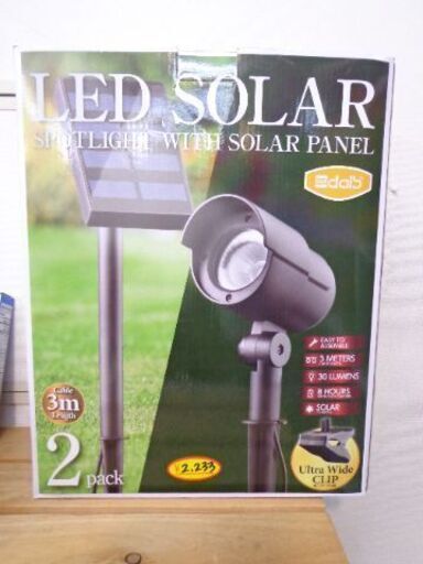 海外・日本製品のサルベージ販売始めました！　LED　SOLAR　スポットライトとソーラーパネル