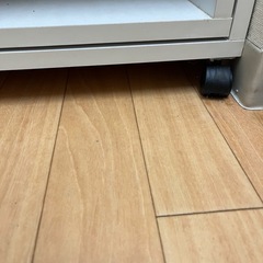 キャスター付き本棚　可動式の画像