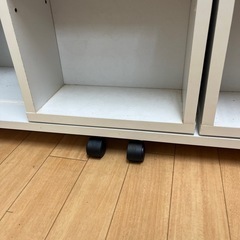 キャスター付き本棚　可動式の画像