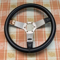 昭和レトロ　旧車personalパーソナル皮巻きステアリング