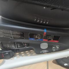 joie チャイルドシート360゜「お話中」の画像