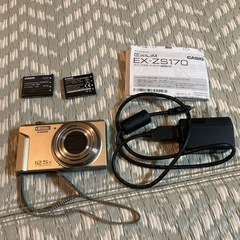 【取引相談中・美品】デジタルカメラ　エクシリム