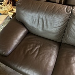済】大塚家具 2人掛けソファー 革張り