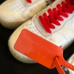 スニーカーの画像