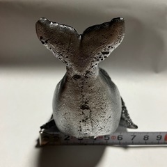 ④くじらのペーパーウエイト（タの画像