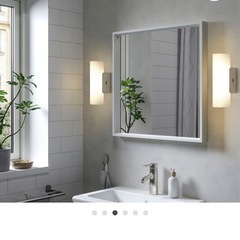 ドレッサーに最適なIKEAのミラー（サイズ65×65）