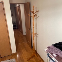 木製ポールハンガー
の画像