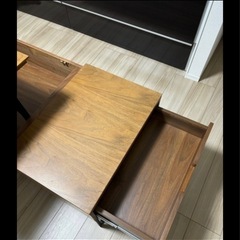 リフトアップテーブルの画像