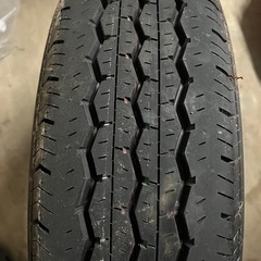 ハイエースタイヤー