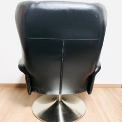 ニトリ リクライニングチェア オットマン付きの画像