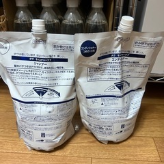 Dove シャンプー&コンディショナーの画像