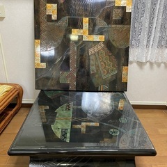 アンティークテーブル&壁掛けインテリア