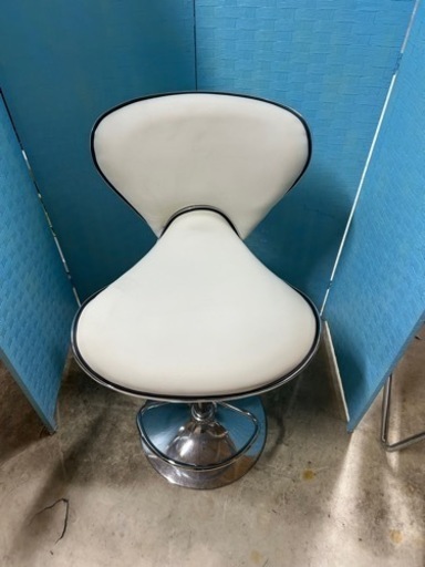 Ⓜ️商品　【土日対応】 COUNtR CHAIR カウンターチェア　WHITE ONE ONLY 現状渡し