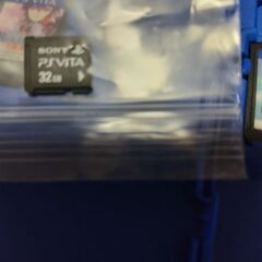 決まりました　SONY  PSvita  ゲームソフト2枚・メモリーカードセットの画像