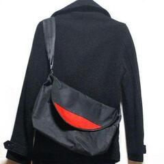 コート&ショルダーバッグセットの画像