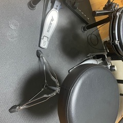 Alesis NITRO MESH KIT電子ドラムセットの画像