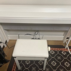 電子ピアノ