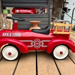 お取引中
★★ARTBURG HOOK&LADDER FIRE CHIEF FD NO.891 乗用玩具 アメリカン レトロ★★松本市中山の画像
