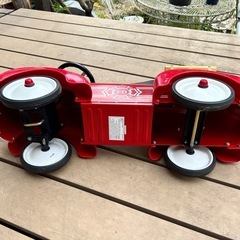 お取引中
★★ARTBURG HOOK&LADDER FIRE CHIEF FD NO.891 乗用玩具 アメリカン レトロ★★松本市中山の画像