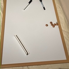 ほぼ新品！目標達成や思考整理に使えるホワイトボード！の画像