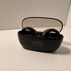 【中古品】イヤーカフ型Bluetoothイヤホンの画像