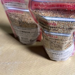 インコ★エサの画像