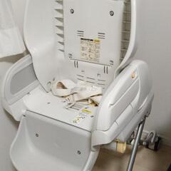 ハイローチェア　Combiの画像