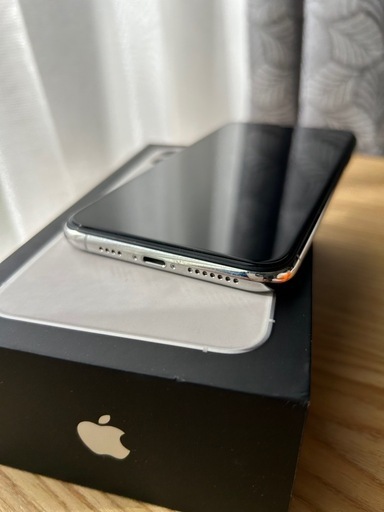 iPhone11promax iPhone シルバー 512 GB SIMフリー 携帯 本体 アイフォン 携帯電話 プロマックス Pr