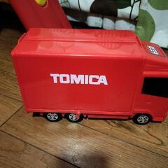 トミカトラック