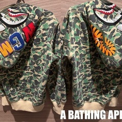 A BATHING APE ®迷彩パーカーWGM刺繍ダブルフード...