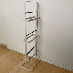 tower⭐︎山崎実業　スリッパラックの画像