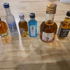 ミニボトル　ウイスキー
