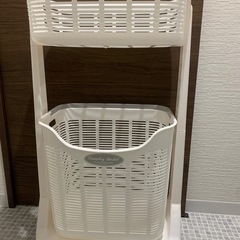《商談中》ランドリーワゴン