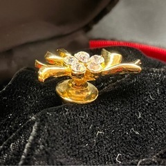 美品　未使用　タックピン　ブローチ　ピンブローチ　クリスタルダイヤ　金メッキの画像