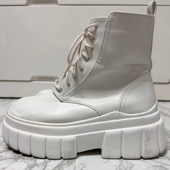 🤍厚底鬼盛れブーツ　　の画像