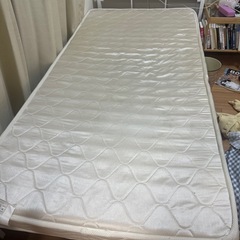 ニトリシングルベッド、マットレス
