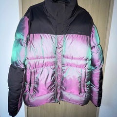 【美品】　Bershka　ベルシュカ　ダウンジャケット　偏光