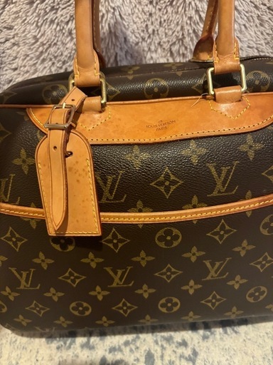 LOUISVUITTONバック