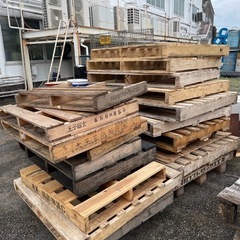 木パレットの画像
