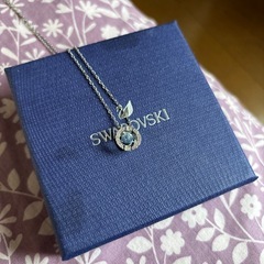 スワロフスキー  ダンシングストーン  BULL✩.*˚