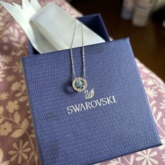 スワロフスキー  ダンシングストーン  BULL✩.*˚の画像