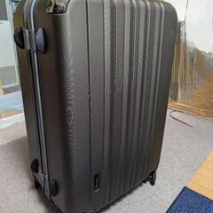 トラベリストスーツケース96L TSAロック 鍵2本あり、傷あり、割れ無しの画像