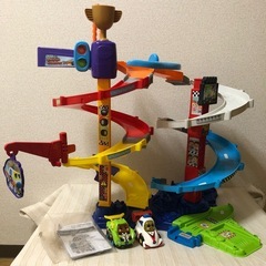 おもちゃ　レース