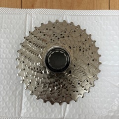 ［ほぼ新品］
シマノ・ティアグラ10-34T現行10速 スポロケット