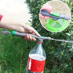 【水やりスプレー】ペットボトルを使用した花木への水やり噴霧器　圧...