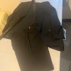 黒いスーツジャケット(礼服)