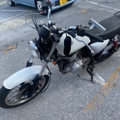 スズキ グラストラッカー 250ccの画像
