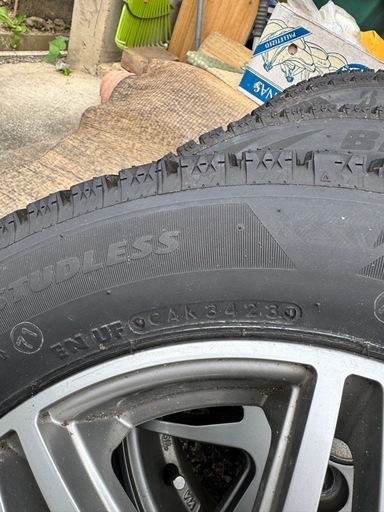 スタッドレス155/65R13VRX2タイヤホイールセット 