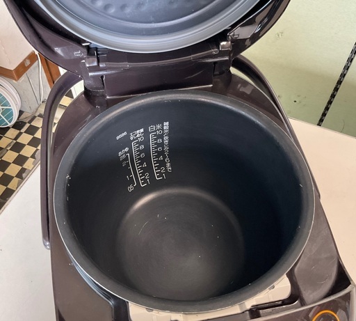 【RKG】特価！象印/圧力IH炊飯ジャー/１升炊き/NP-ZW18/中古品/2021年製