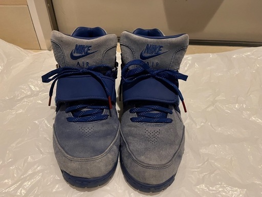 NIKE スニーカー